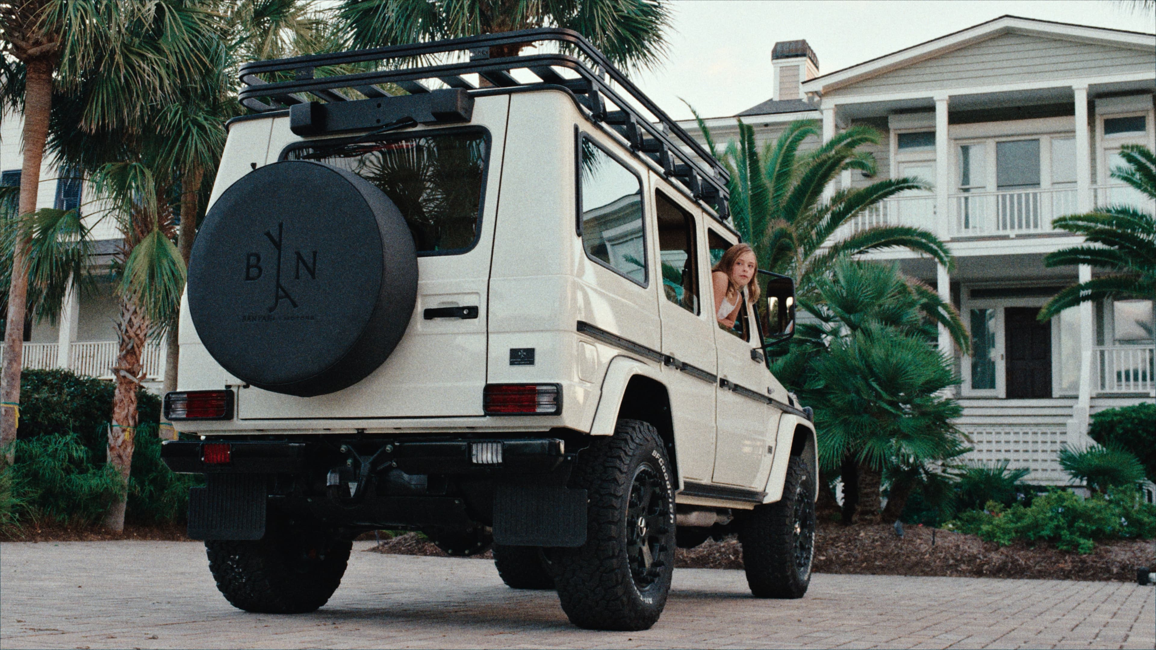 Banyan Motors — Sunset — frame 4