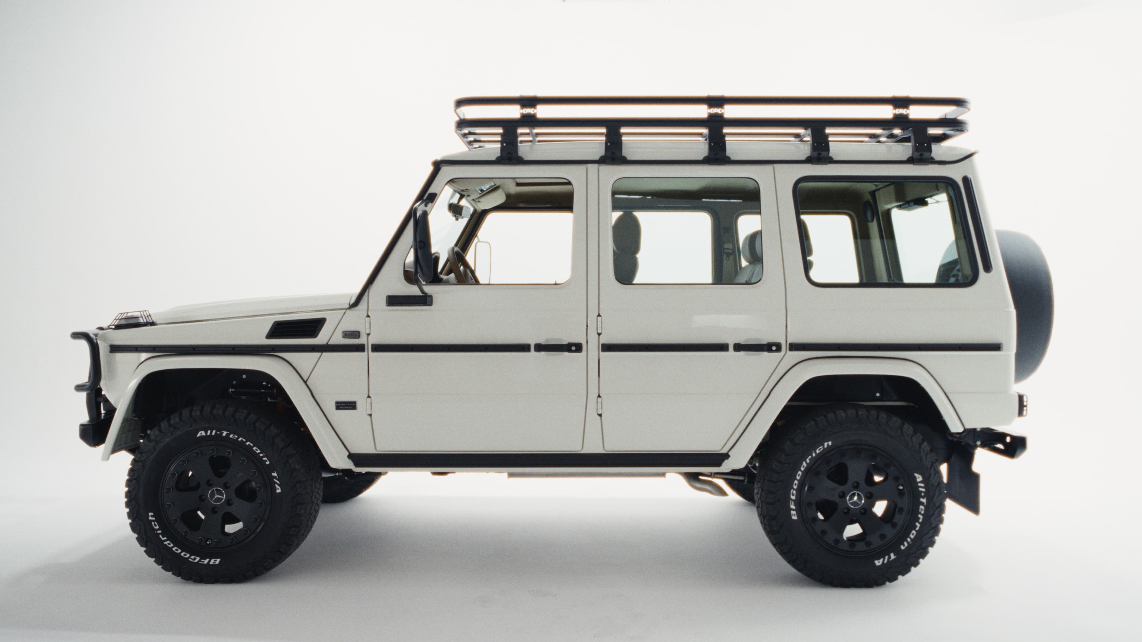 Banyan Motors — Studio — frame 5