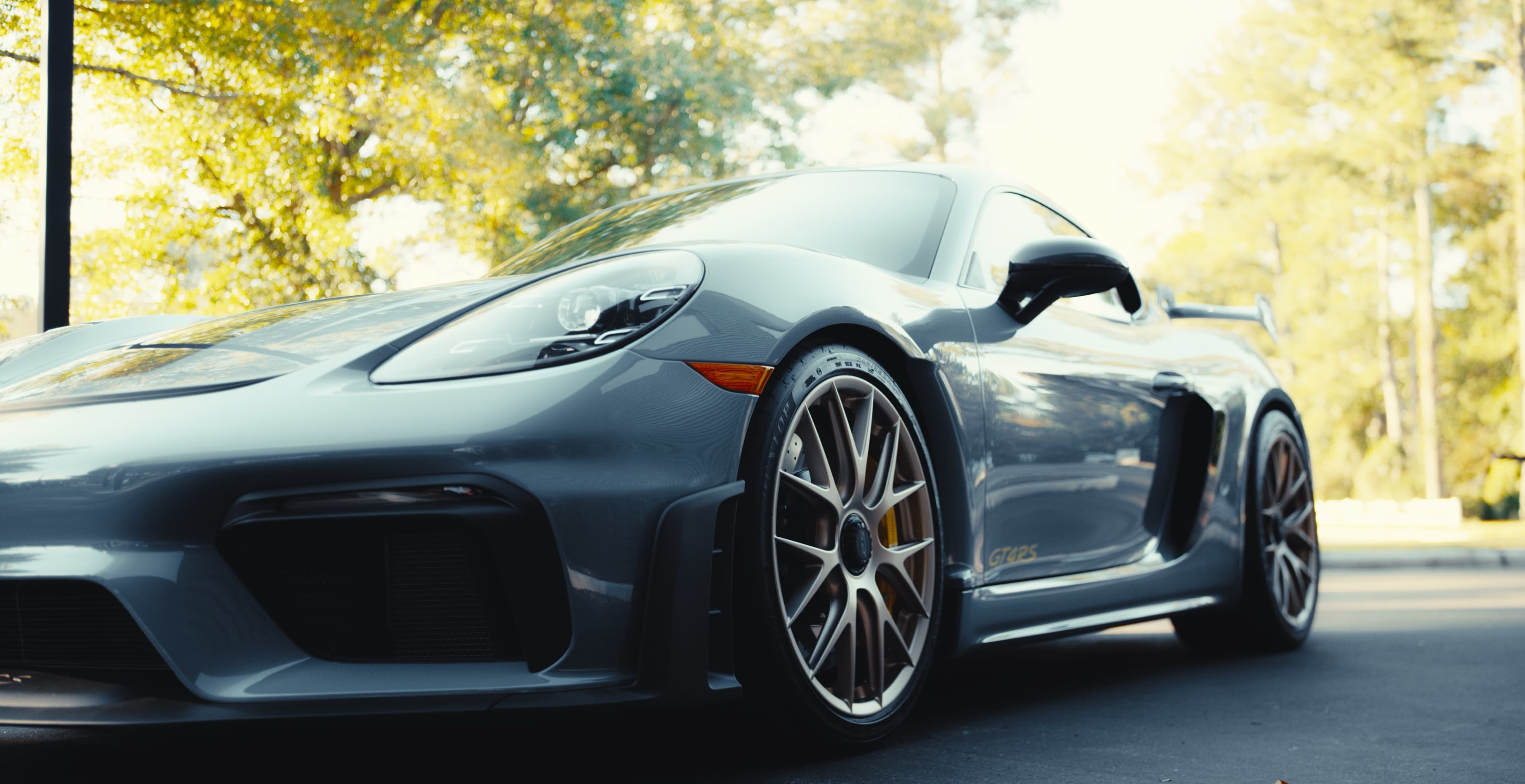 Porsche 911 GT2 RS — frame 3